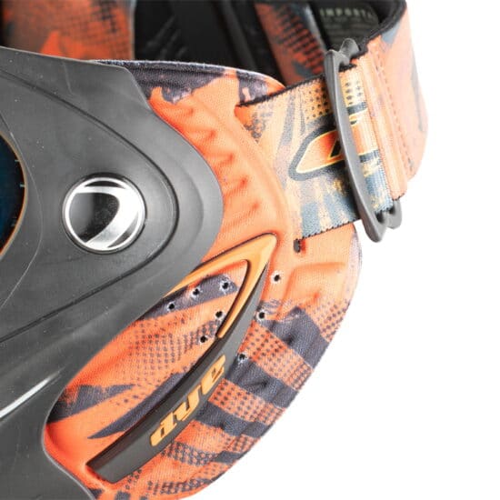 Dye_I4_Trinity_Red_Special_Edition_Paintball_Thermal_Maske_details-1
