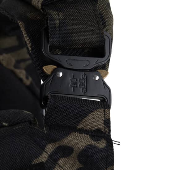 DELTA_SIX_WASP_Premium_Plate_Carrier_Plattentr-ger_Weste_black_multicam_straps