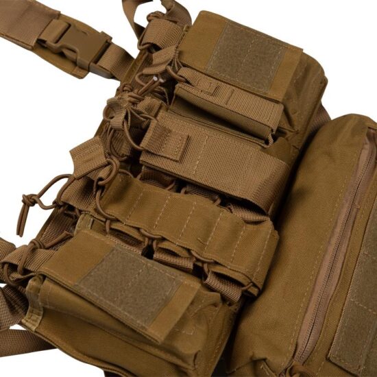 DELTA_SIX_Tactical_Chest_Vest_mit_Haengetasche_tan_close-jpg