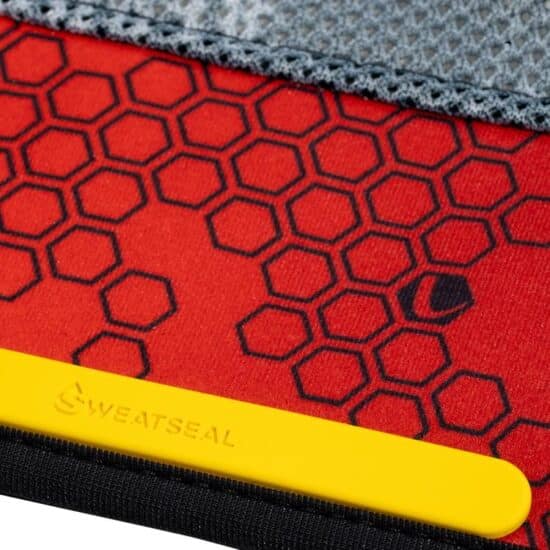 DYE_X_Halo_Head_Wrap_IM_Shield_40_Black_Red_seal-jpg