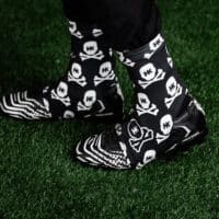 HK_Army_Cleat_Cover_Short_Skulls_Black_mont-jpg