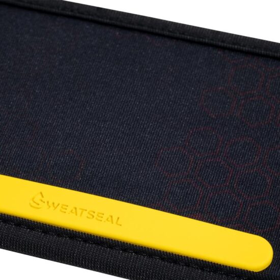 DYE_X_Halo_Head_Tie_Head_Band_IM_Shield_40_black_red_seal-jpg