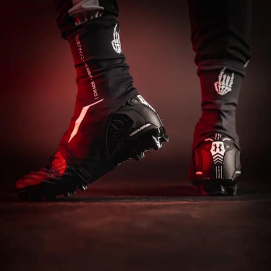 HK_Army_Cleat_Cover_Short_DZN_mont-jpg