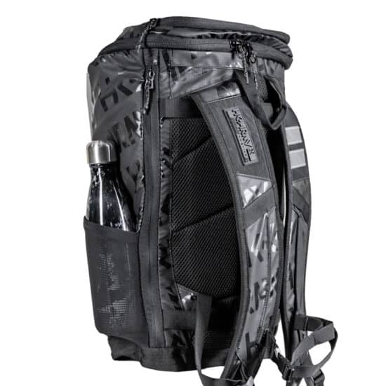 HK_Army_Cruiser_Backpack_Rucksack_schwarz_bottle-jpg