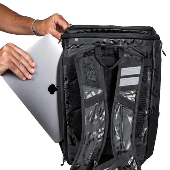 HK_Army_Cruiser_Backpack_Rucksack_schwarz_laptop_side-jpg
