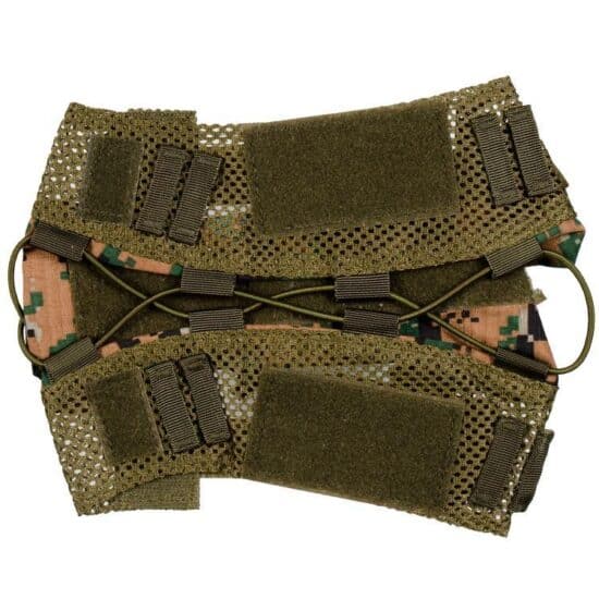 DELTA_SIX_Helmueberzug_fuer_FAST_Tactical_Helme_mit_Bungee_Cord_versch_Farben_black_digi_woodland_back-jpg